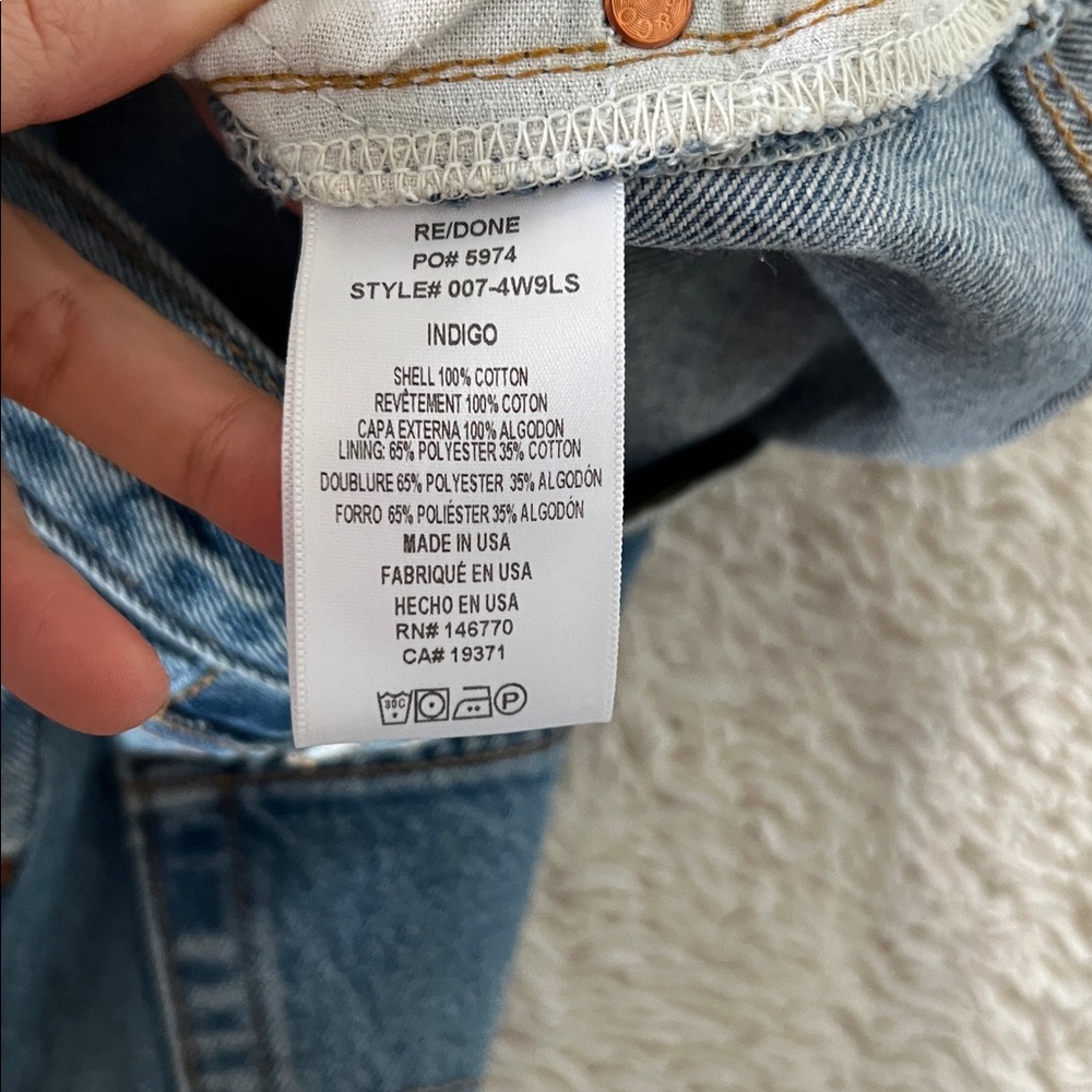 Redone X Levi’s Classic Blue Jean Shorts - Picture 5 of 5